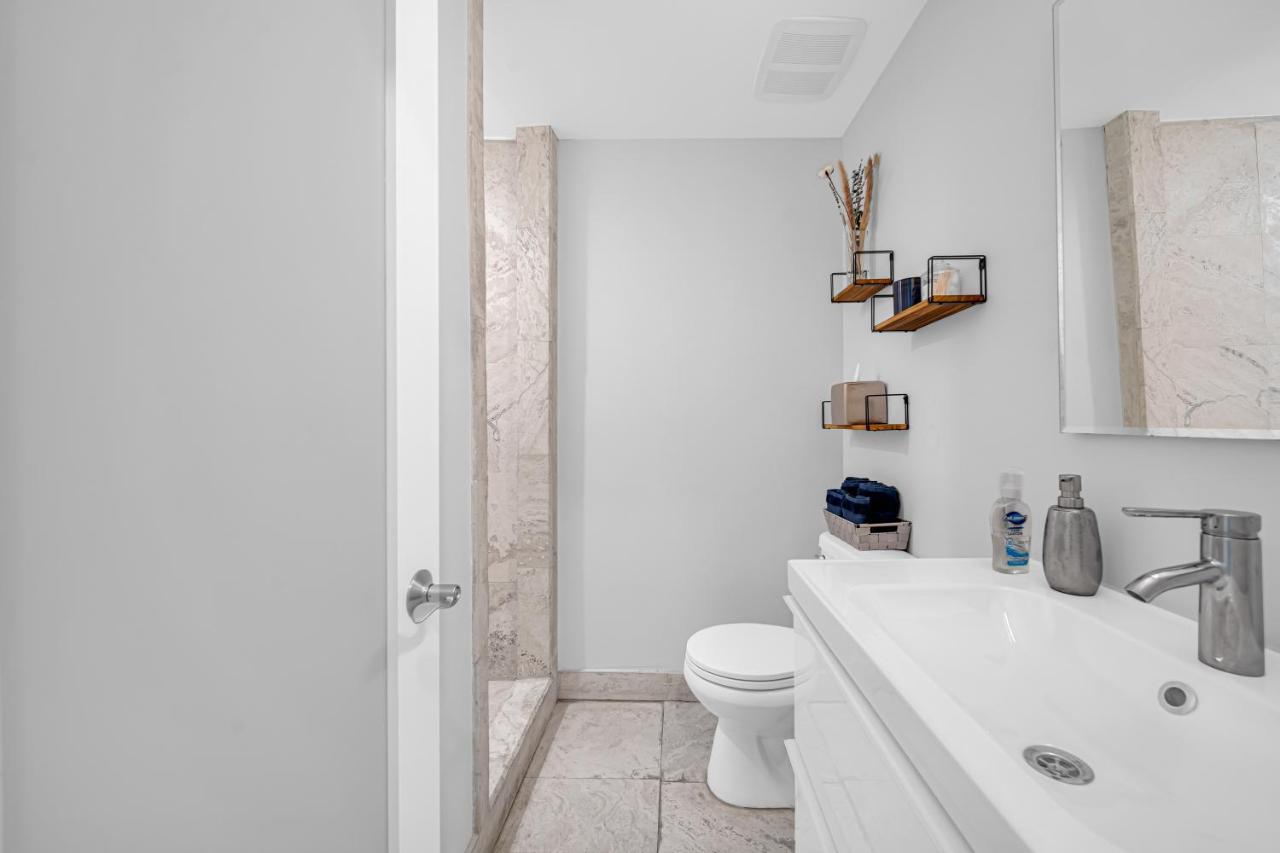 Pvt Bdrm, Close To Airport & Cruise Terminal Maison d'hôtes Miami